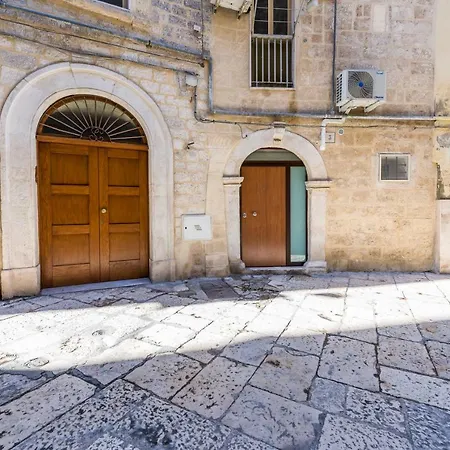 San Nicola Old Town Casatuabari