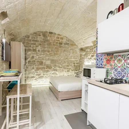 San Nicola Old Town Casatuabari Apartamento Bari